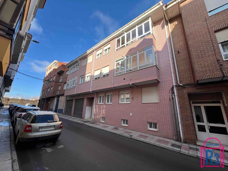 Piso en alquiler León. Ref: 22101. Inmobiliaria R3