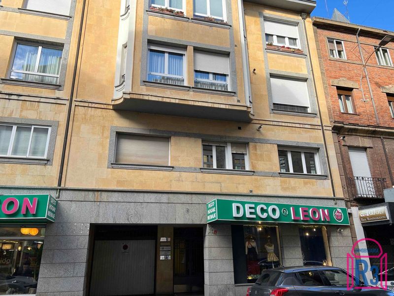 Apartamento en venta León. Ref: 22118. Inmobiliaria R3