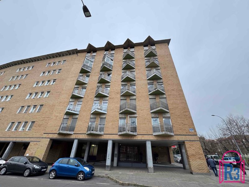 Piso en alquiler León. Ref: 22121. Inmobiliaria R3