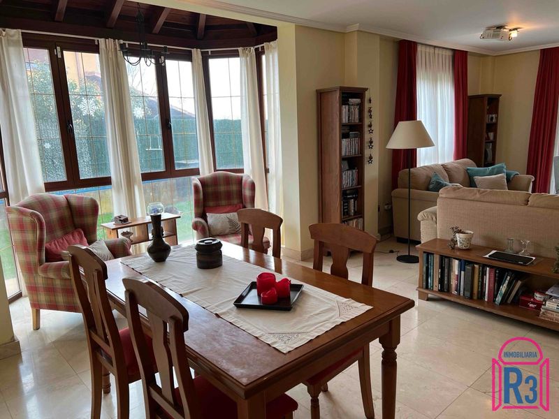 Chalet Adosado en venta Carbajal De La Legua, León. Ref: 22186. Inmobiliaria R3