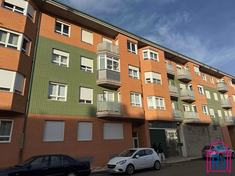 Piso en alquiler Villaobispo De Las Regueras, León. Ref: 22209. Inmobiliaria R3