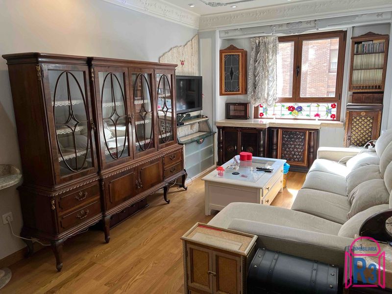 Apartamento en venta León. Ref: 22241. Inmobiliaria R3