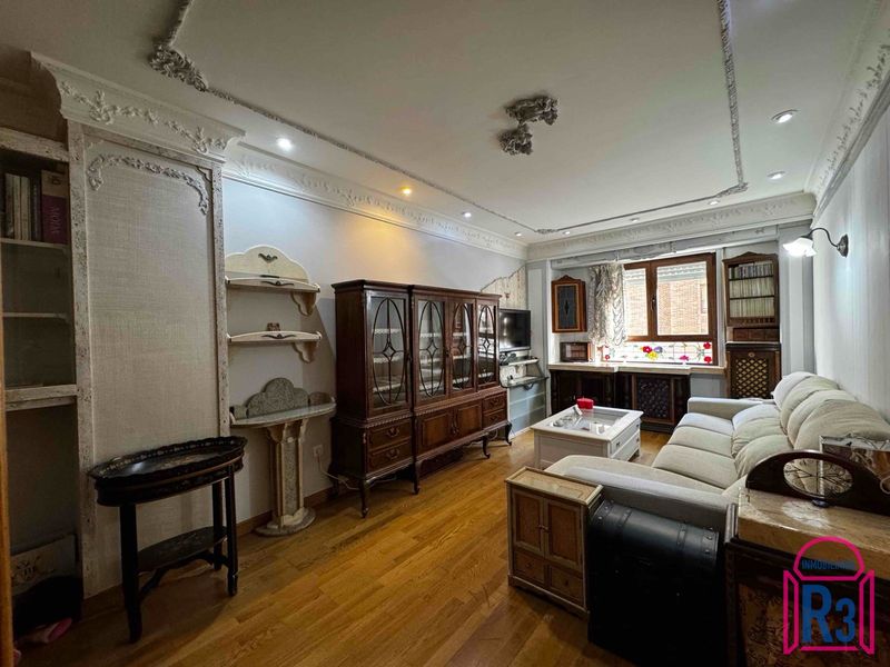 Apartamento en venta León. Ref: 22241. Inmobiliaria R3