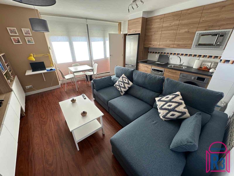 Apartamento en venta Carbajal De La Legua, León. Ref: 22248. Inmobiliaria R3