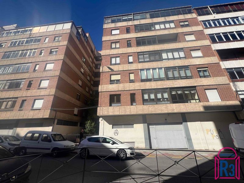 Piso en venta León. Ref: 22266. Inmobiliaria R3