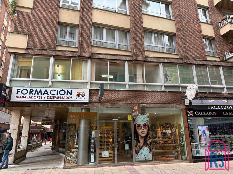 Oficina en alquiler León. Ref: 22275. Inmobiliaria R3