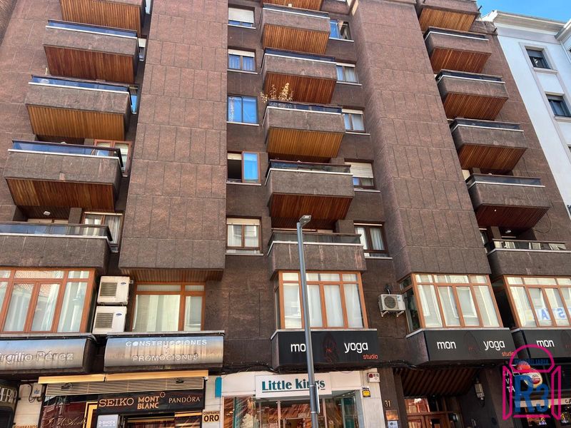 Piso en venta León. Ref: 22293. Inmobiliaria R3