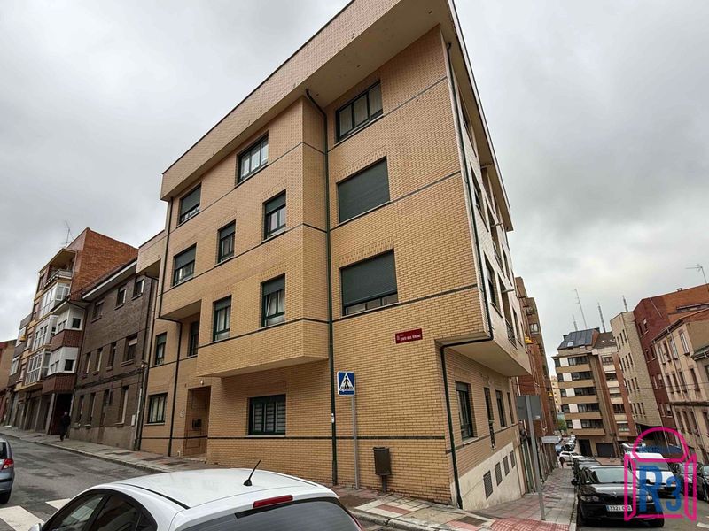 Apartamento en alquiler León. Ref: 22310. Inmobiliaria R3