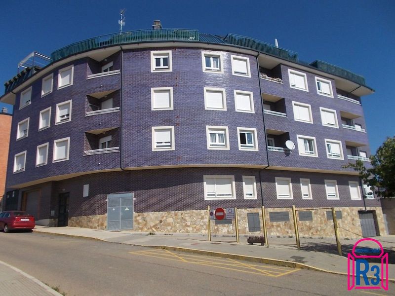 Apartamento en alquiler León. Ref: 22319. Inmobiliaria R3