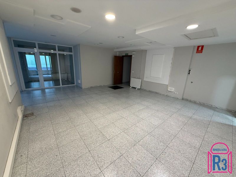 Oficina en alquiler León. Ref: 22354. Inmobiliaria R3