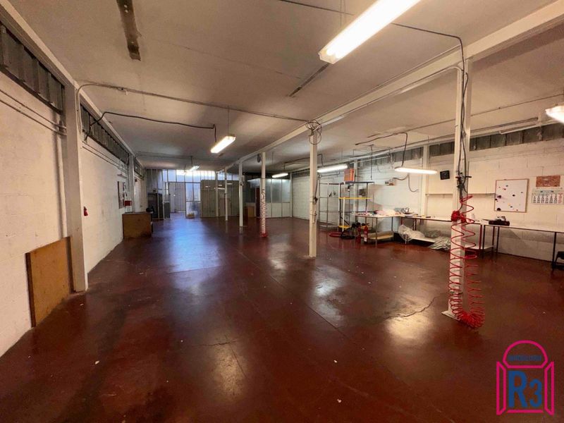 Nave Industrial en venta Arcahueja, León. Ref: 22375. Inmobiliaria R3