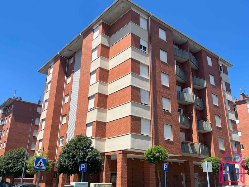Piso en venta León. Ref: 22386. Inmobiliaria R3