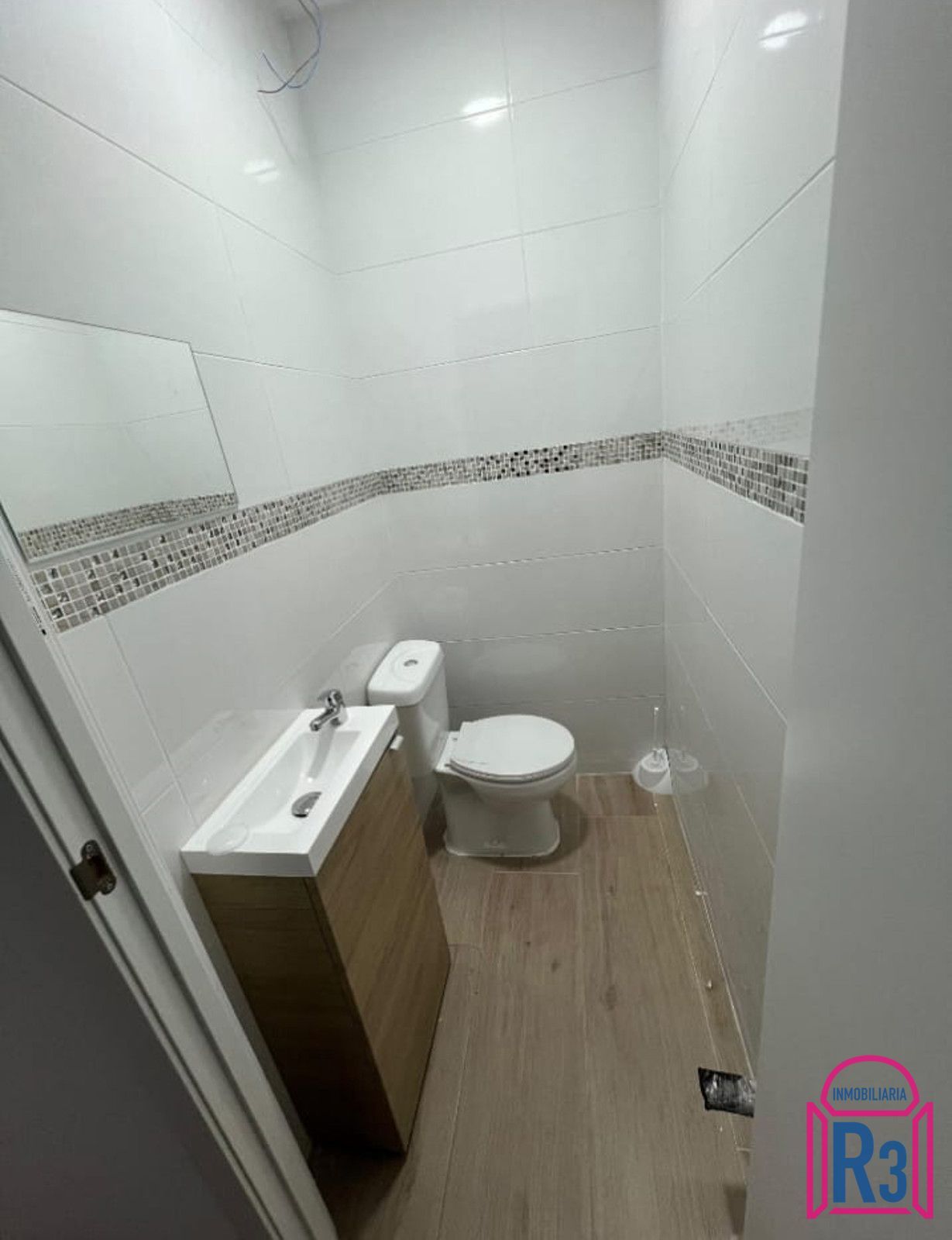 Vivienda de 4 habitaciones y reforma integral en planta Semisótano
