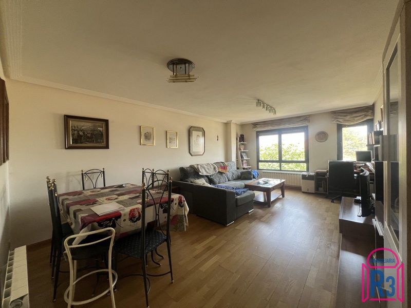 Apartamento en venta Navatejera, León. Ref: 22435. Inmobiliaria R3