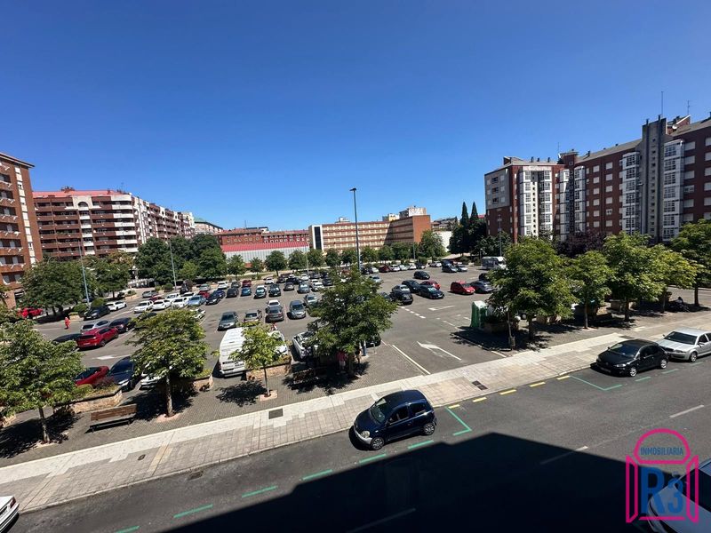 Apartamento en venta León. Ref: 22436. Inmobiliaria R3