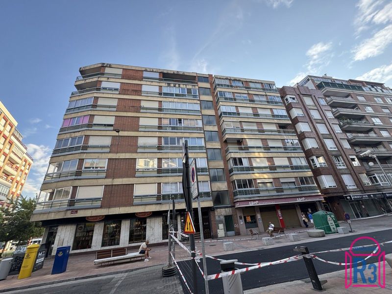 Piso en venta León. Ref: 22440. Inmobiliaria R3