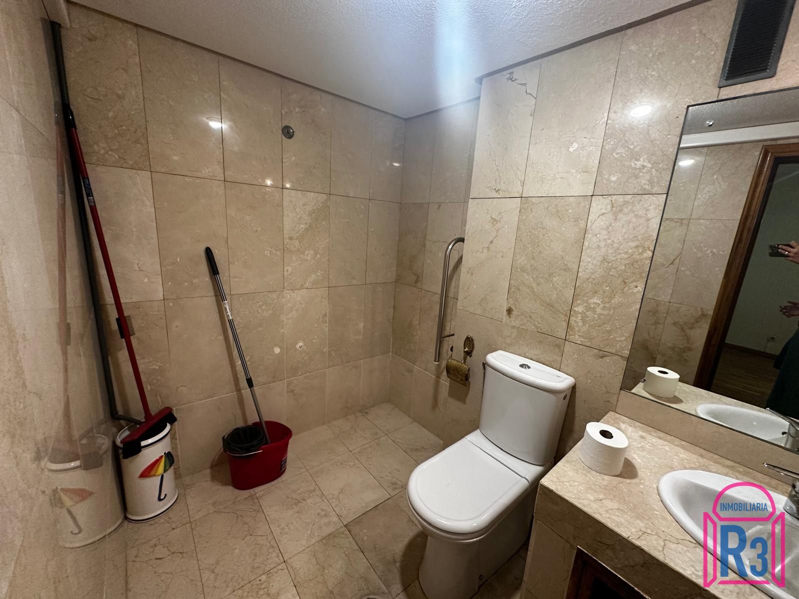 Apartamento alto y soleado próximo a la plaza de la Inmaculada - Foto 6