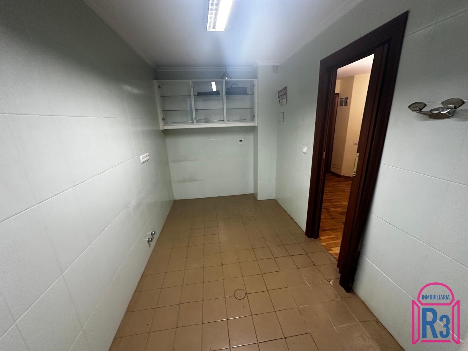 Apartamento alto y soleado próximo a la plaza de la Inmaculada - Foto 8