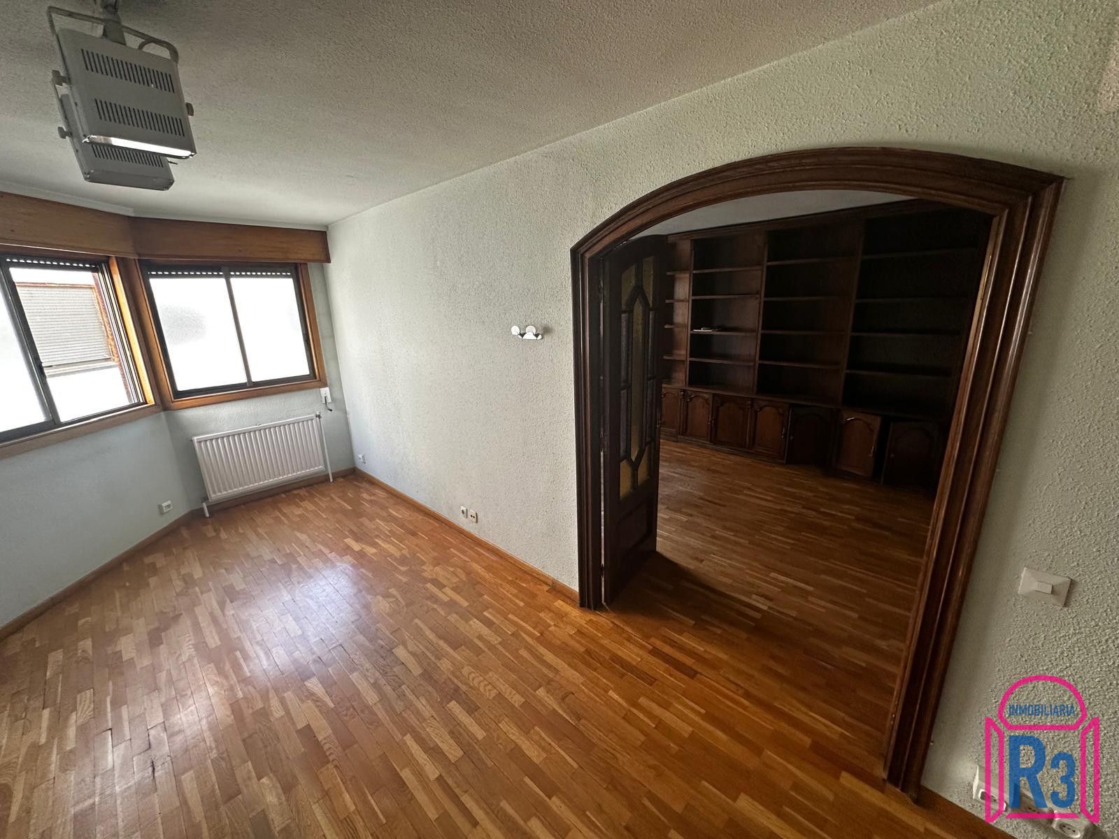 Apartamento alto y soleado próximo a la plaza de la Inmaculada - Foto 4