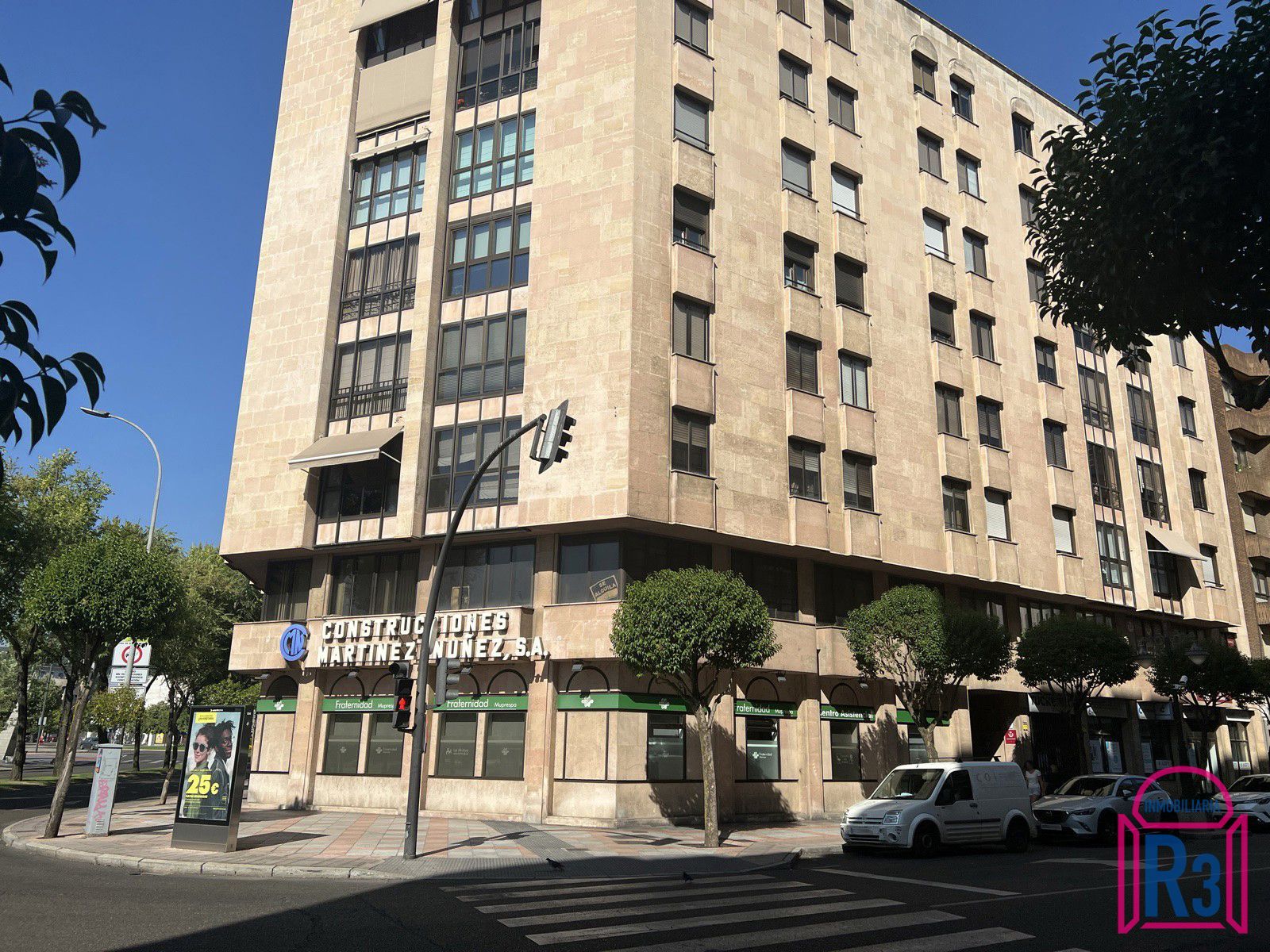 Piso enfrente del Hostal San Marcos, exterior, con amplia plaza de garaje y bonitas vistas