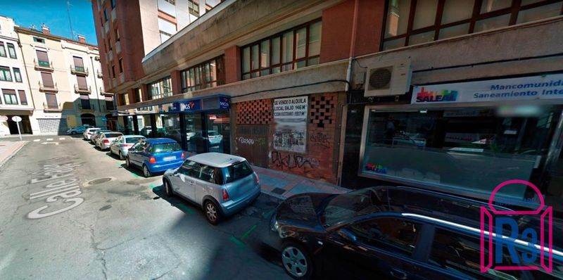 Local Comercial en venta y alquiler León. Ref: 4952. Inmobiliaria R3