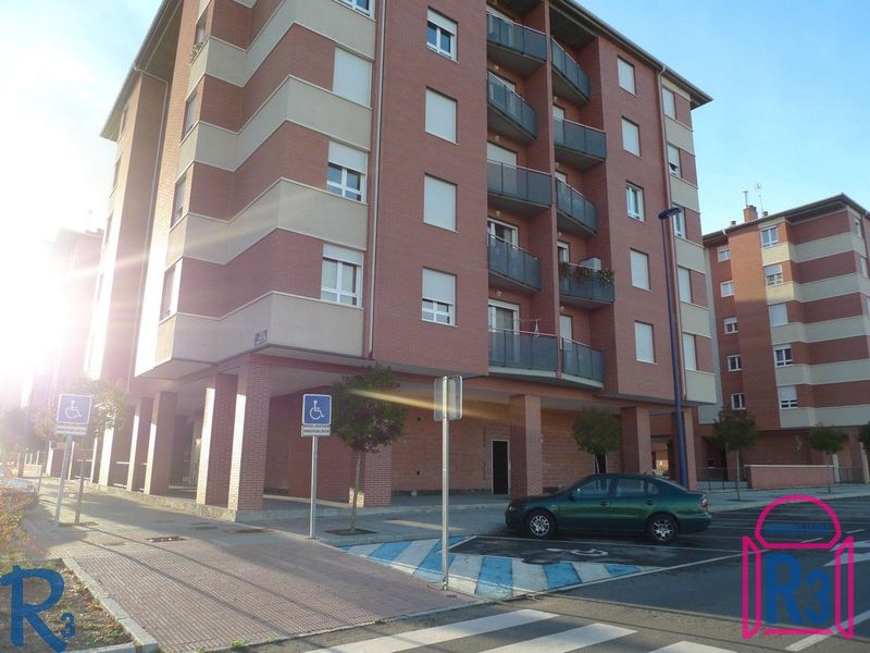 Local Comercial en venta León. Ref: 5995. Inmobiliaria R3