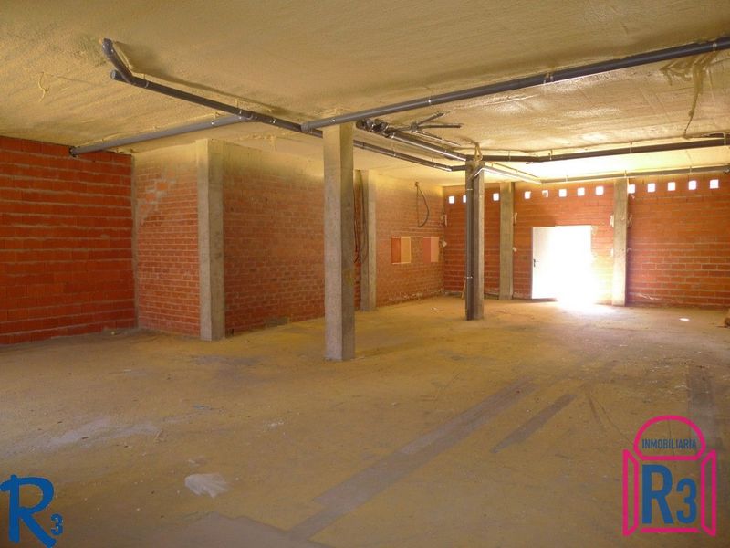 Local Comercial en venta León. Ref: 6918. Inmobiliaria R3