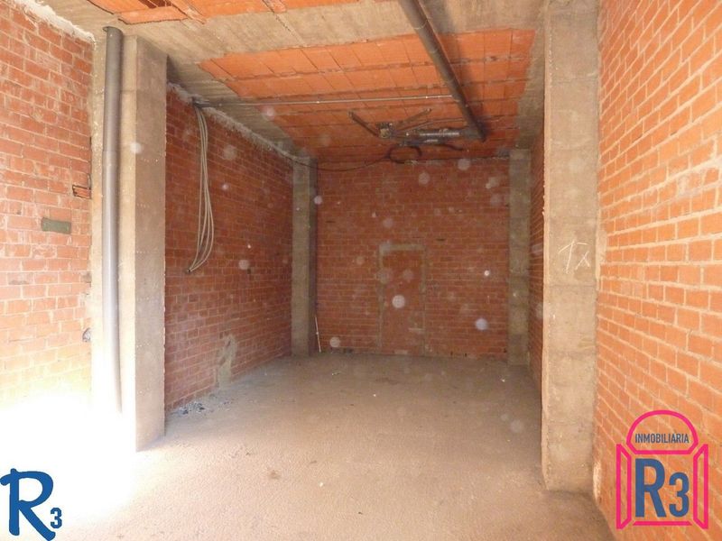 Local Comercial en alquiler León. Ref: 7492. Inmobiliaria R3