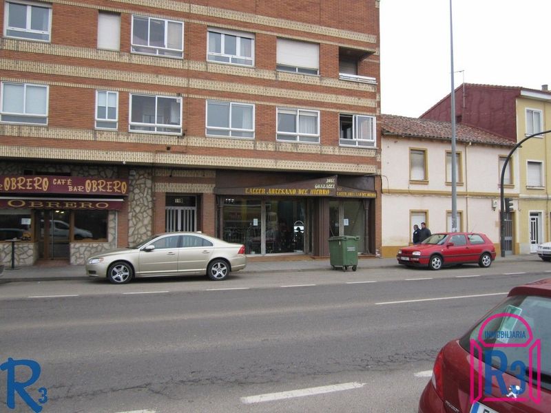 Local Comercial en venta Trobajo Del Cerecedo, León. Ref: 7525. Inmobiliaria R3