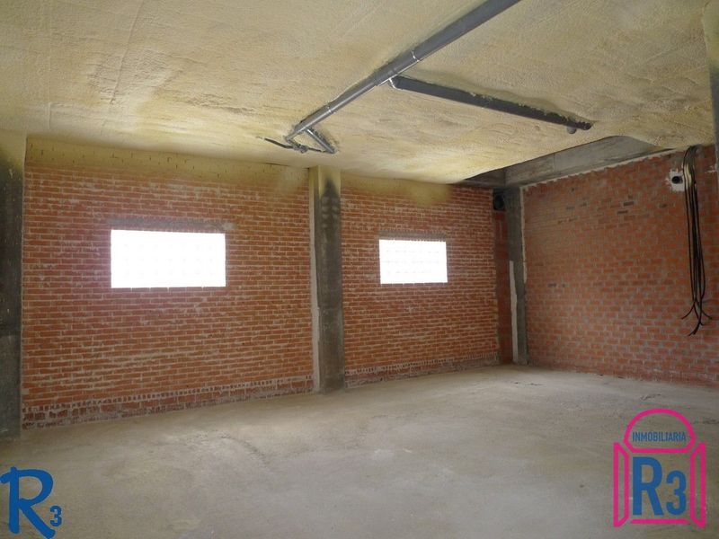 Local Comercial en alquiler León. Ref: 7663. Inmobiliaria R3
