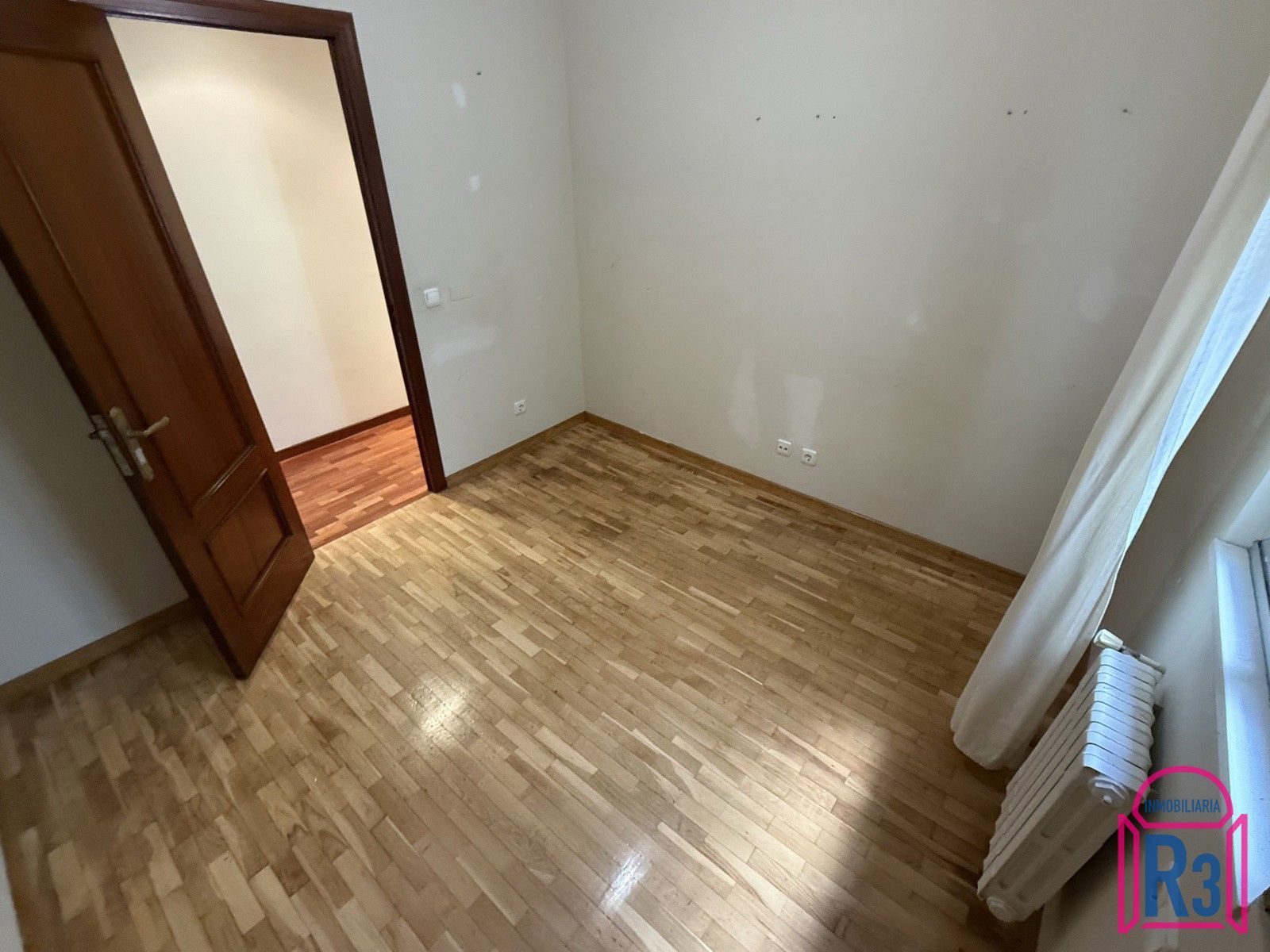 Piso sin amueblar en alquiler