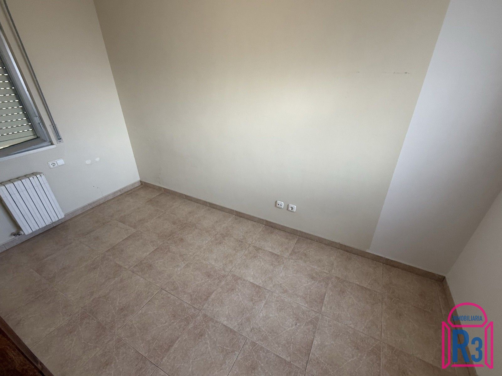 Piso sin amueblar en alquiler