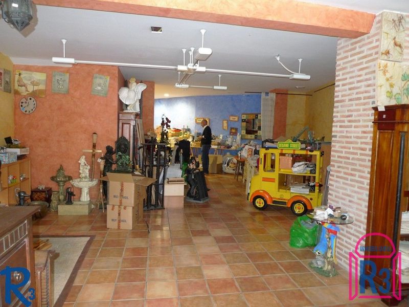 Local Comercial en venta León. Ref: 9104. Inmobiliaria R3