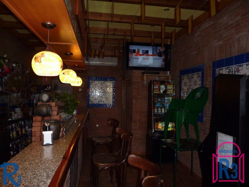 Local Comercial en venta León. Ref: 9679. Inmobiliaria R3