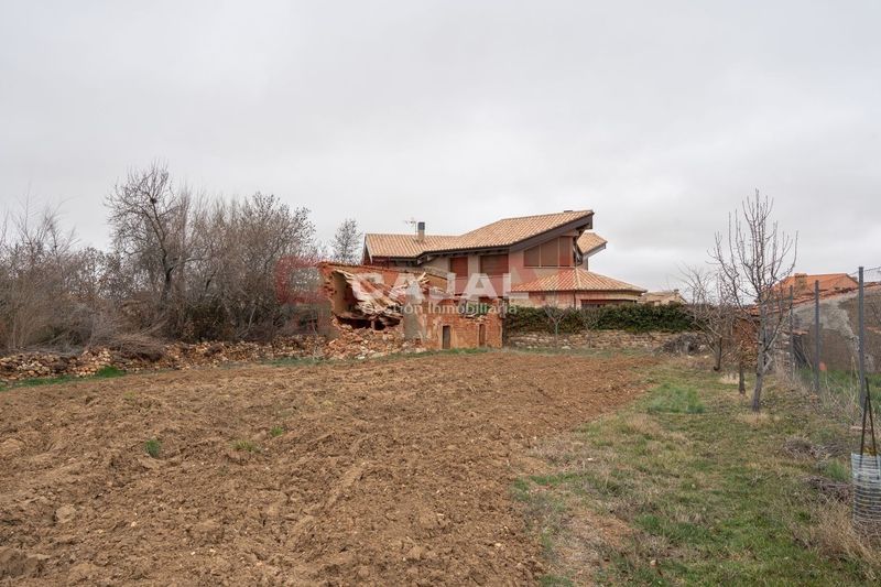 Parcela en venta Corral De Ayllon, Segovia. Ref: 1043. Cajal Gestión Inmobiliaria