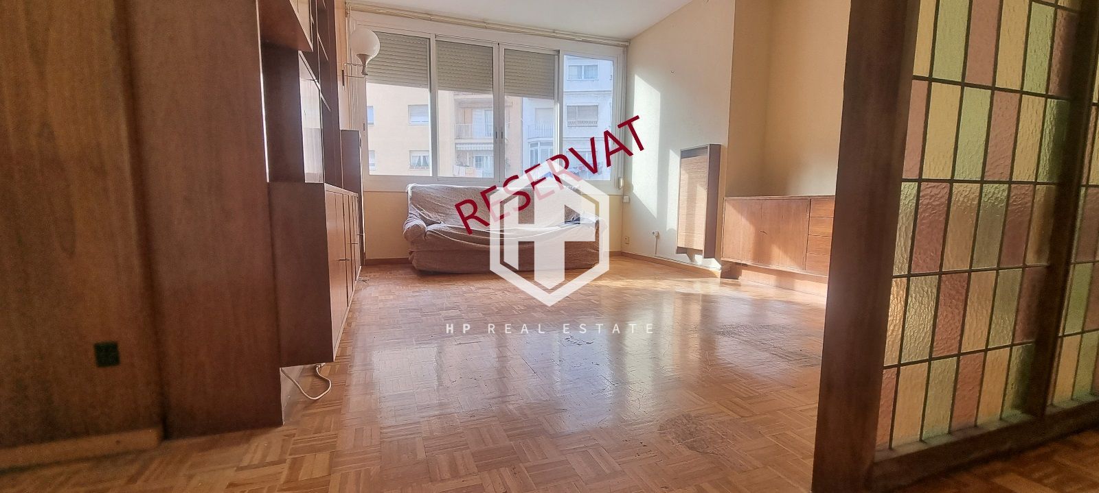 PISO DE 4 HABITACIONES 2 BAÑOS