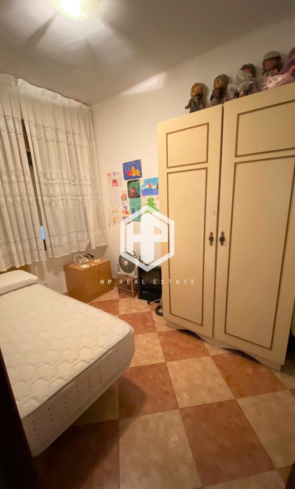 PISO DE 4 HABITACIONES CON BALCON