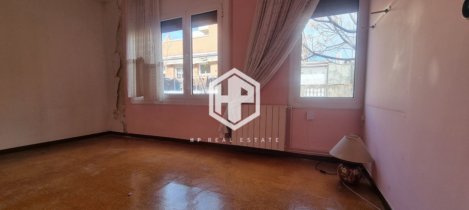 PISO MUY LUMINOSO DE 3 HABITACIONES