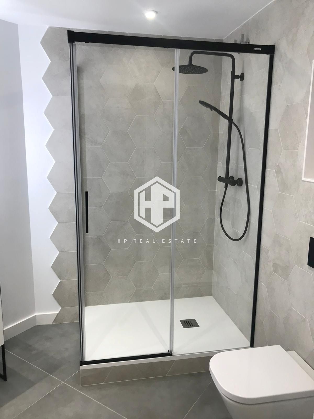 PISO LUMINOSO EN EL EIXAMPLE