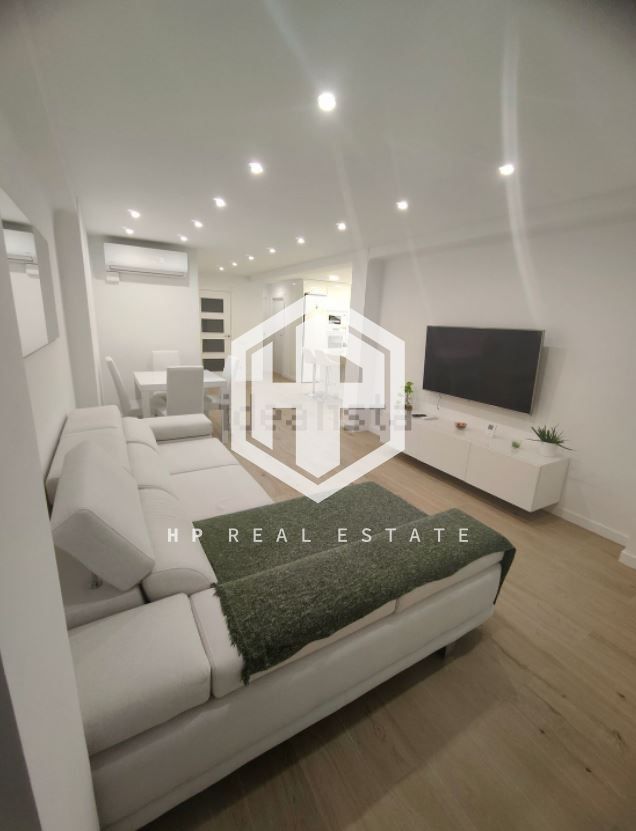 PISO REFORMADO  4 HABITACIONES 2 BAÑOS Y BALCON