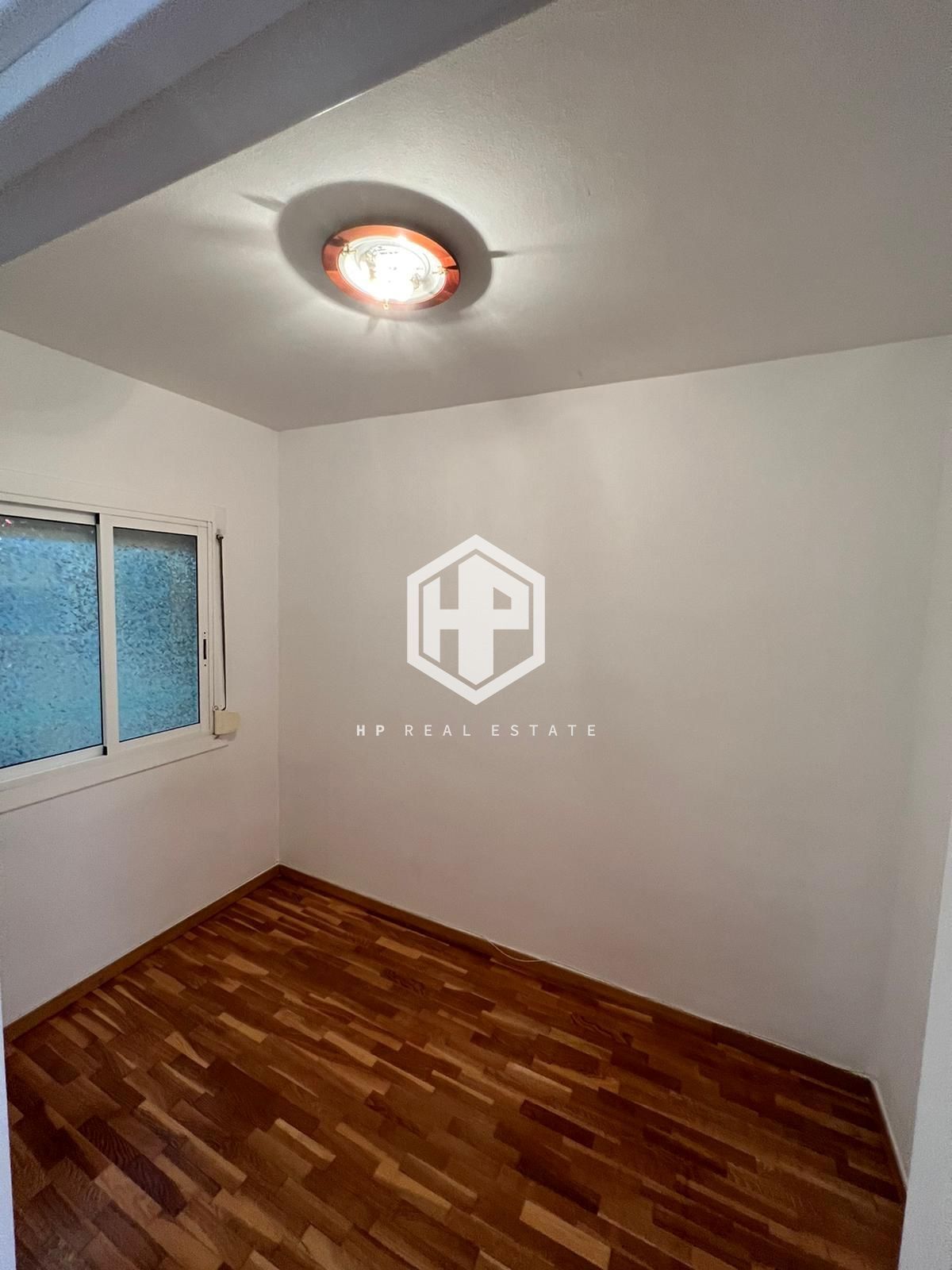 PISO EXTERIOR REFORMADO DE 4 HABITACIONES CON BALCON