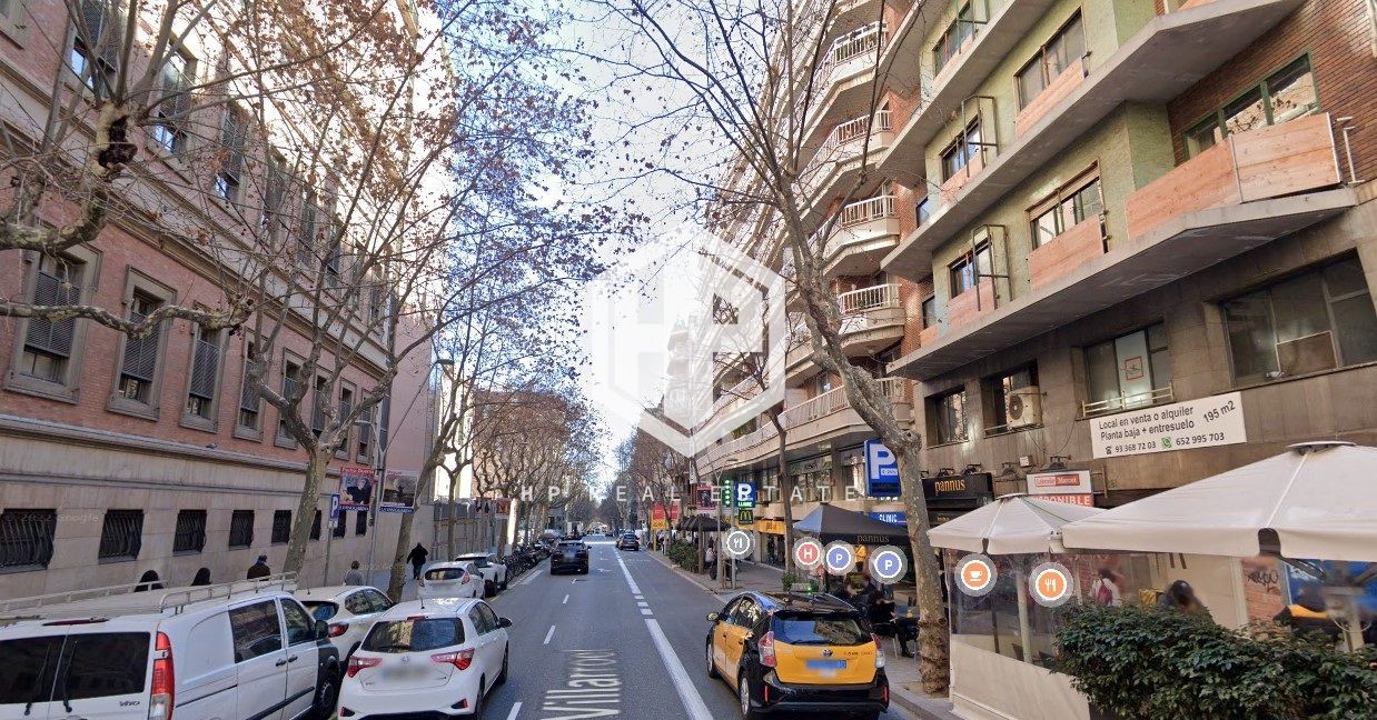 PISO EN VENTA EN L`ESQUERRA DEL EIXAMPLE (4 HAB Y 2 BAÑOS).