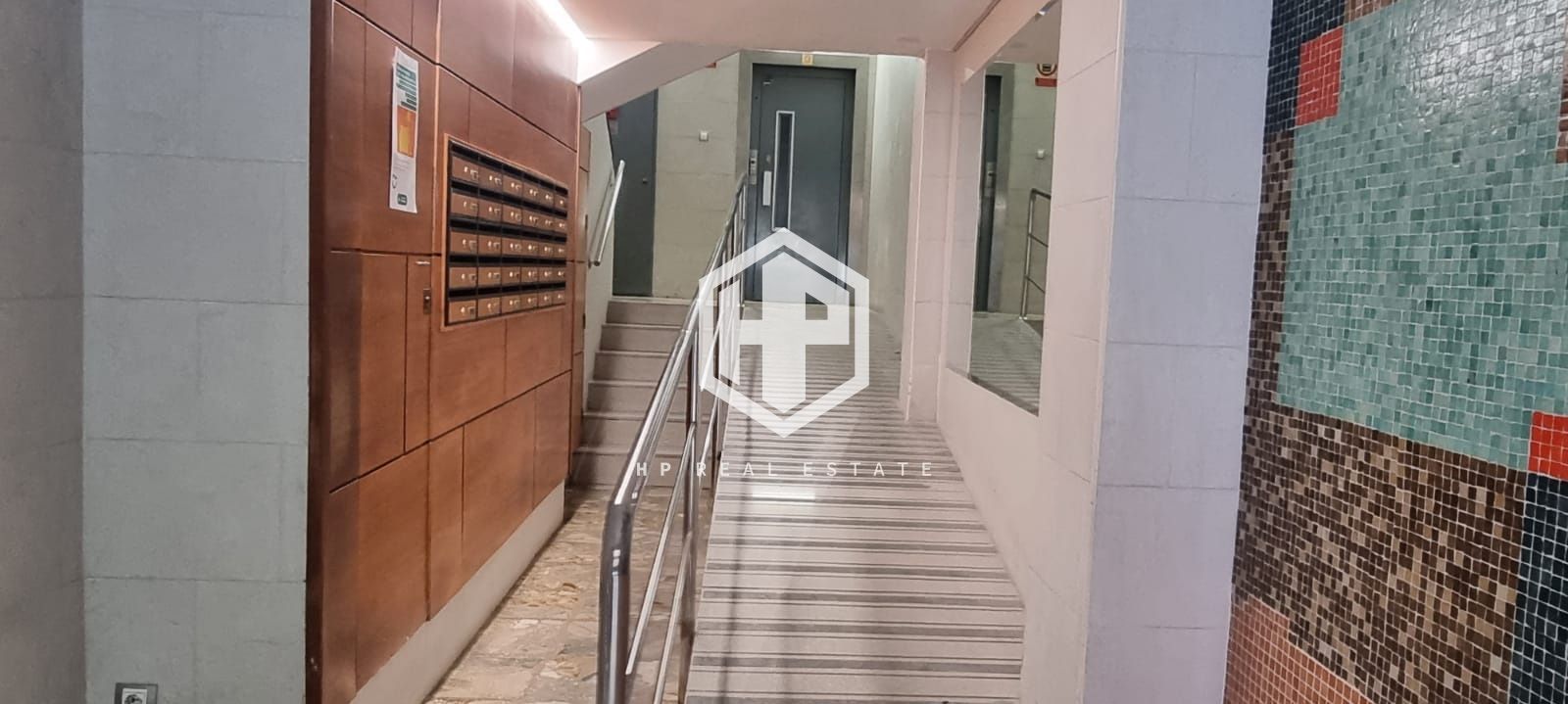 PISO CON 3 HABITACIONES Y BALCON