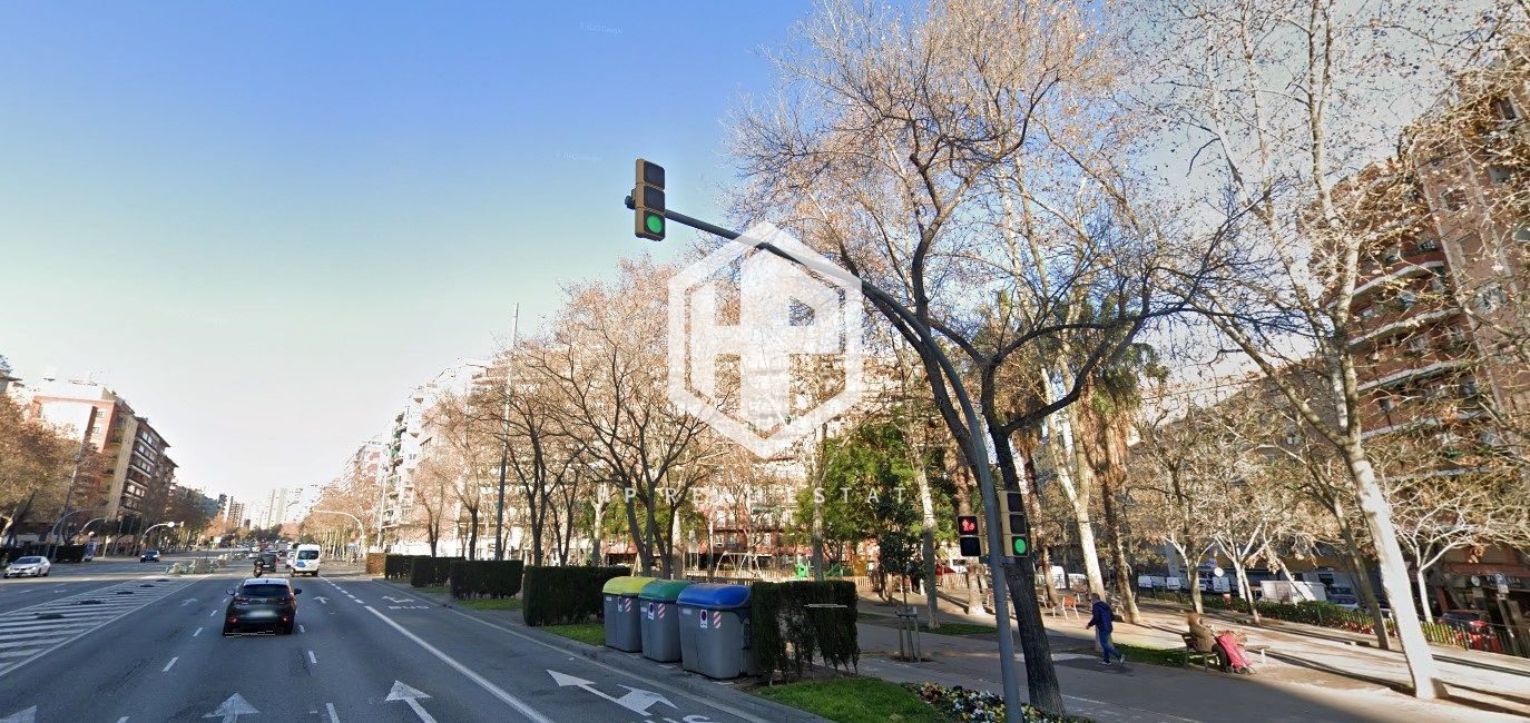 GRAN OPORTUNIDAD EN NAVAS, BARCELONA