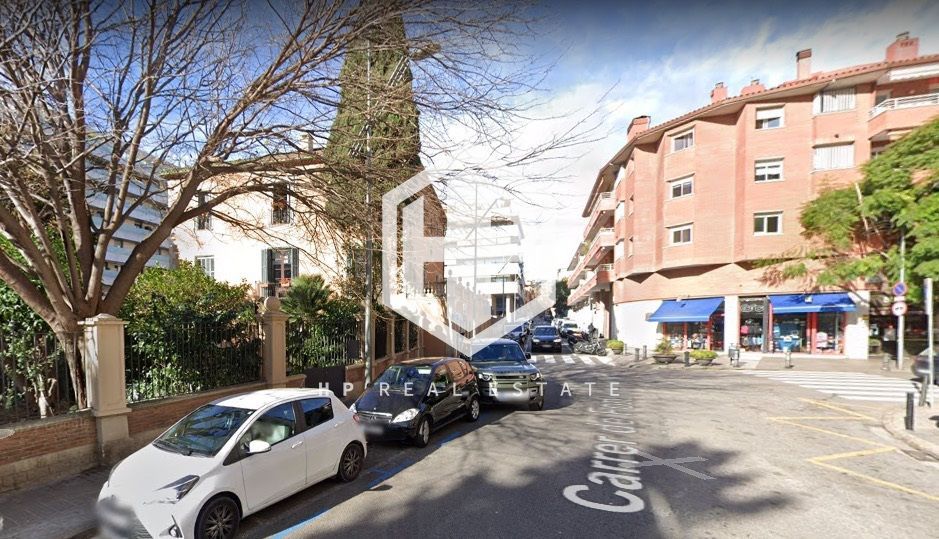 PISO EN SARRIA-SANT GERVASI