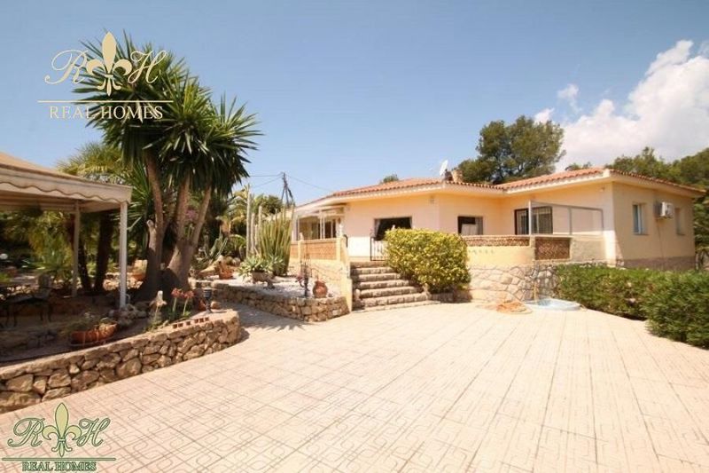 Chalet Independiente en venta Alfaz del Pi, Alicante. Ref: 1291. Real Homes