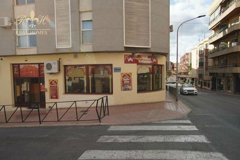 Local Comercial en traspaso Alfaz del Pi, Alicante. Ref: 1329. Real Homes