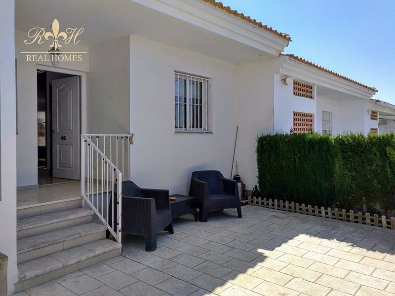 Adosado en venta Alfaz del Pi, Alicante. Ref: 1499. Real Homes
