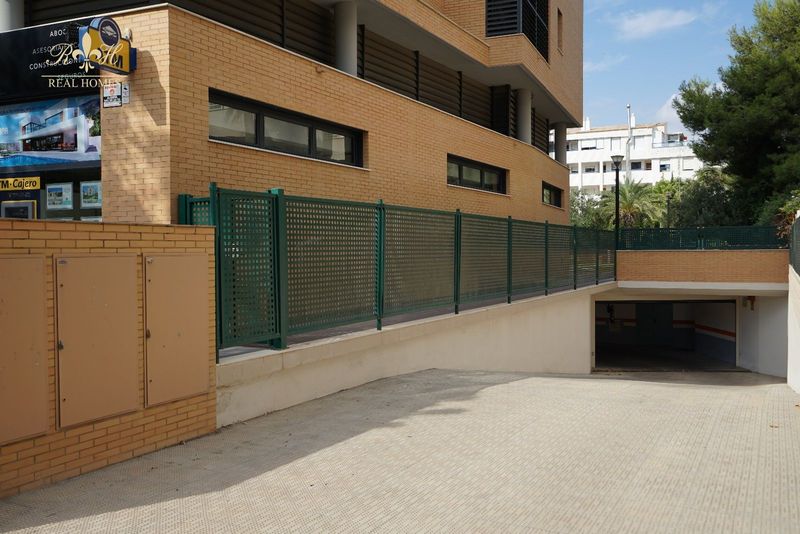 Garaje en venta El Albir, Alicante. Ref: 1562. Real Homes