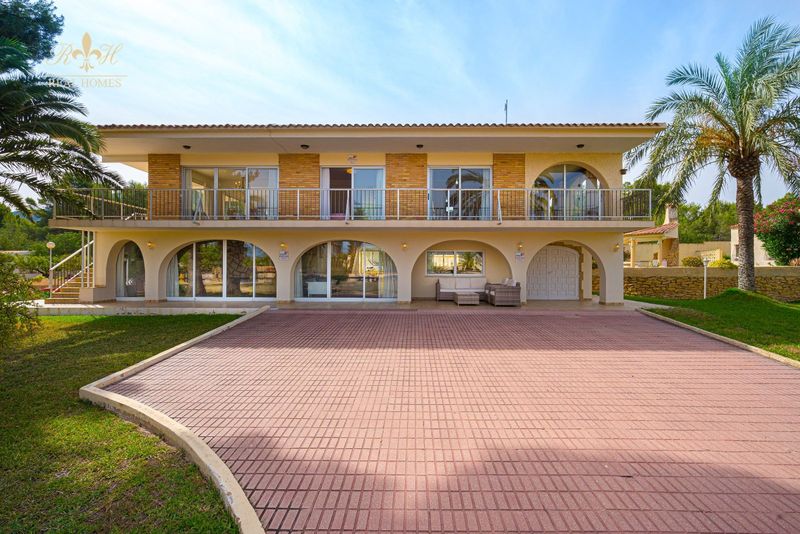 Chalet Independiente en venta El Albir, Alicante. Ref: 1752. Real Homes